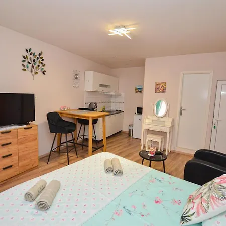 Klaudia Apartamento