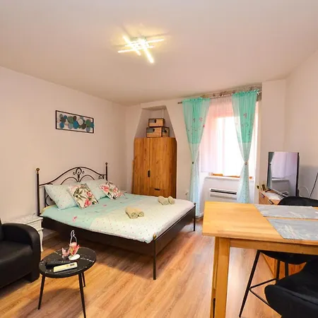 Klaudia Apartamento